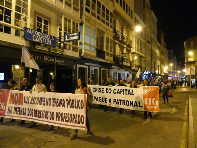 17-103-10Mani-DiaClaseobreira-Ferrol-04.jpg
